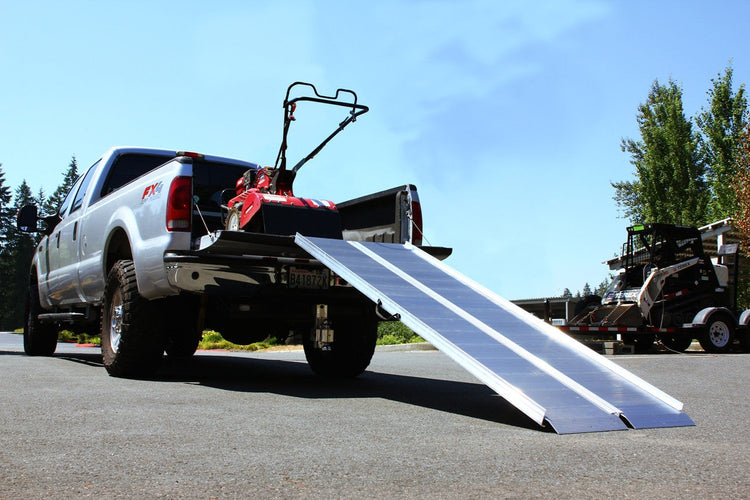 Loading Made Easy: TRAVERSE™ Portable Ramps for Trucks and Vans