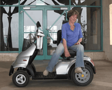 Adjustable Seat - Afiscooter S3 3-Wheel Electric Scooter By Afikim | Wheelchair Liberty