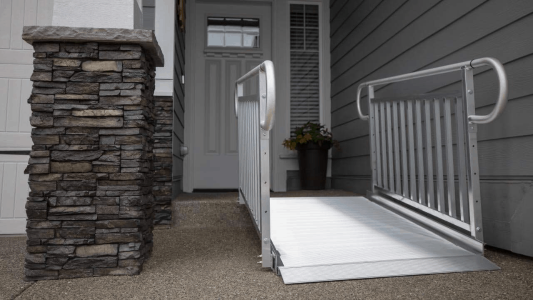 GATEWAY® 3G Portable Solid Surface Entry Ramps by EZ-ACCESS ...