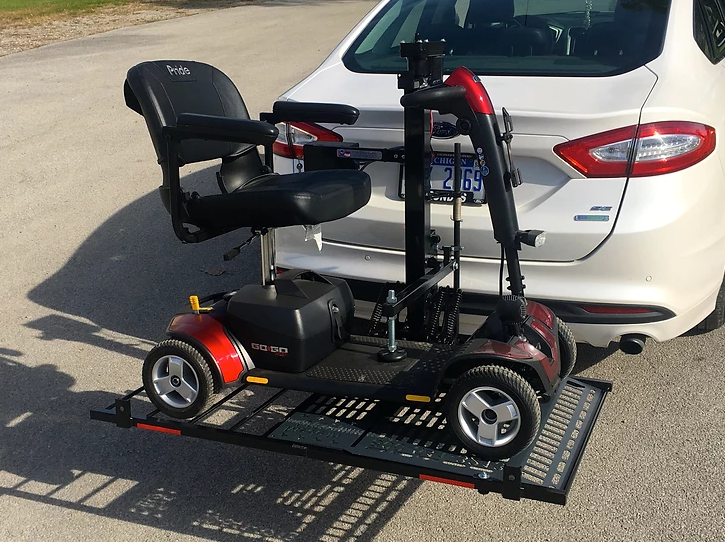 Hold N’ Go Electric Lift for Scooters and Power Chairs by Wheelchair Carrier | Wheelchair Liberty