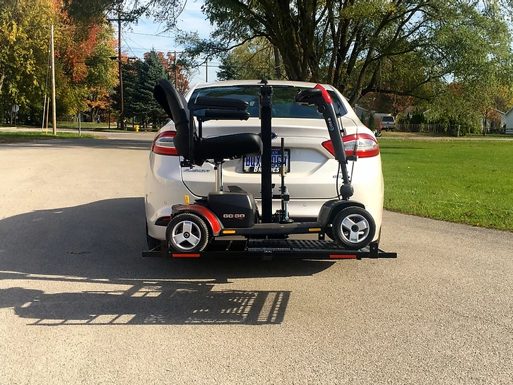 Lift N’ Go Electric Lift for Scooters and Power Chairs by Wheelchair Carrier | Wheelchair Liberty