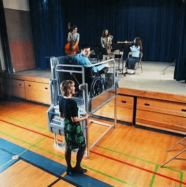 The Mobilift CX Portable Powered Electric Platform Wheelchair Lift by ...