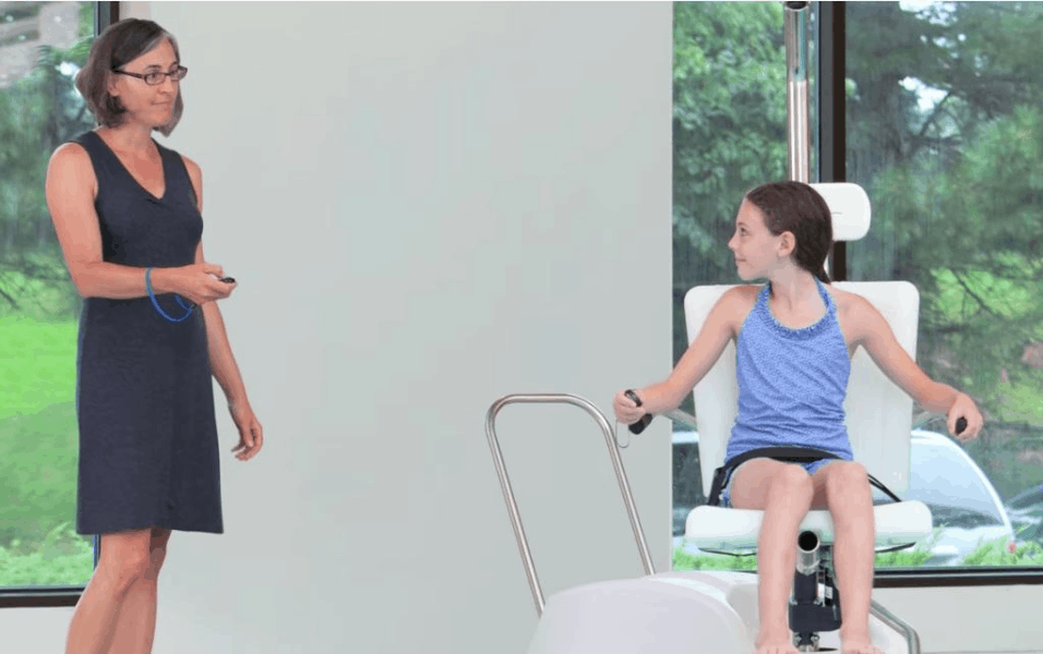 Portable Motion Trek ADA Pool Lift by Spectrum Aquatics