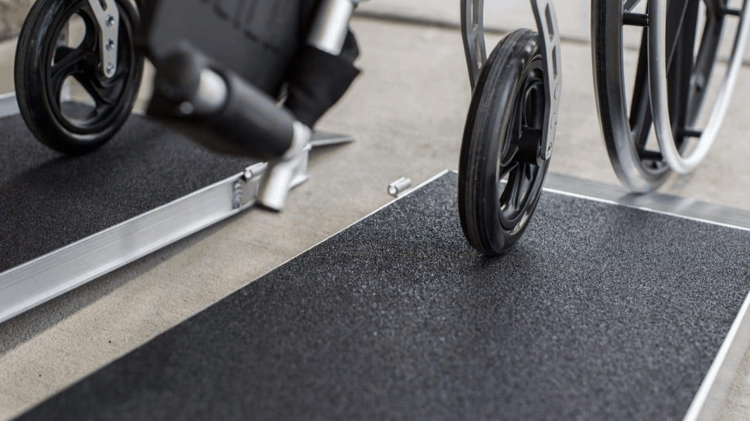 SUITCASE® Singlefold AS Portable Ramp - EZ-ACCESS | Wheelchair Liberty