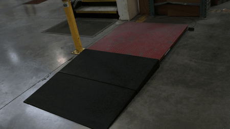  TRANSITIONS® Modular Entry Mat by EZ-ACCESS® | Wheelchair Liberty