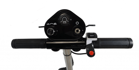 Triaxe CRUZE Scooter - Controls  -  by Enhance Mobility | Wheelchair Liberty